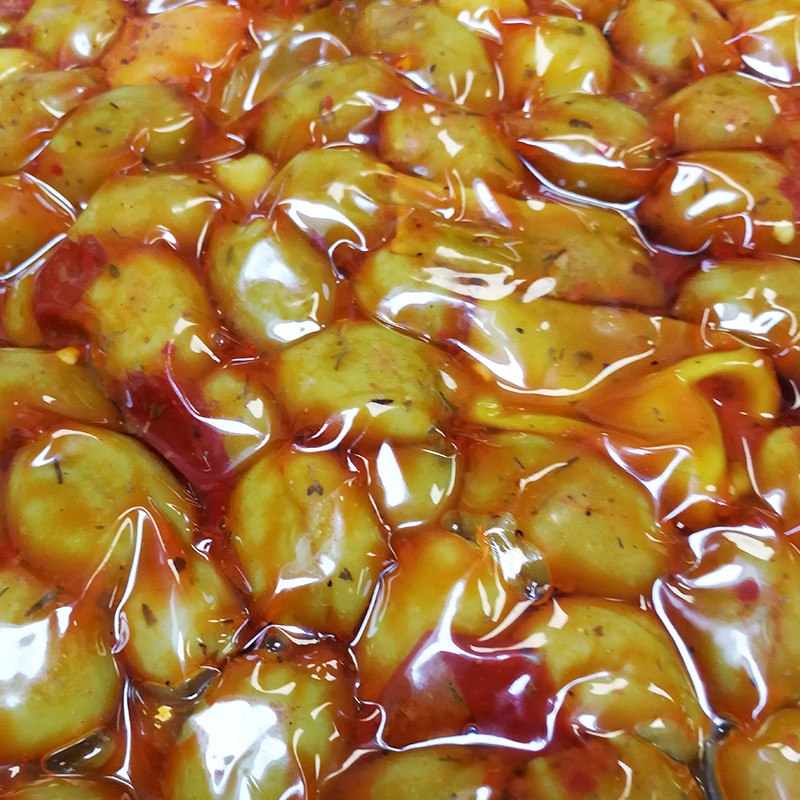 Pitted green marinated spicy olives 4 kg