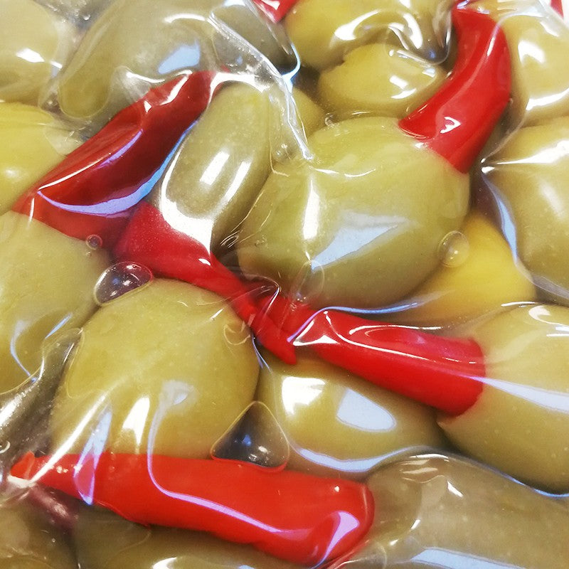 Green olives stuffed with piri piri pepper 250 g
