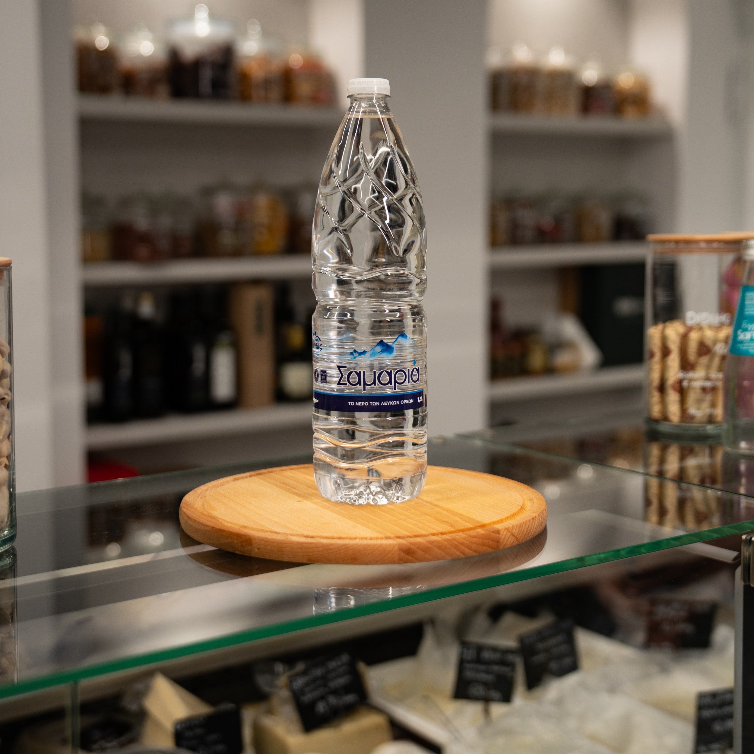Still water 1.5 L