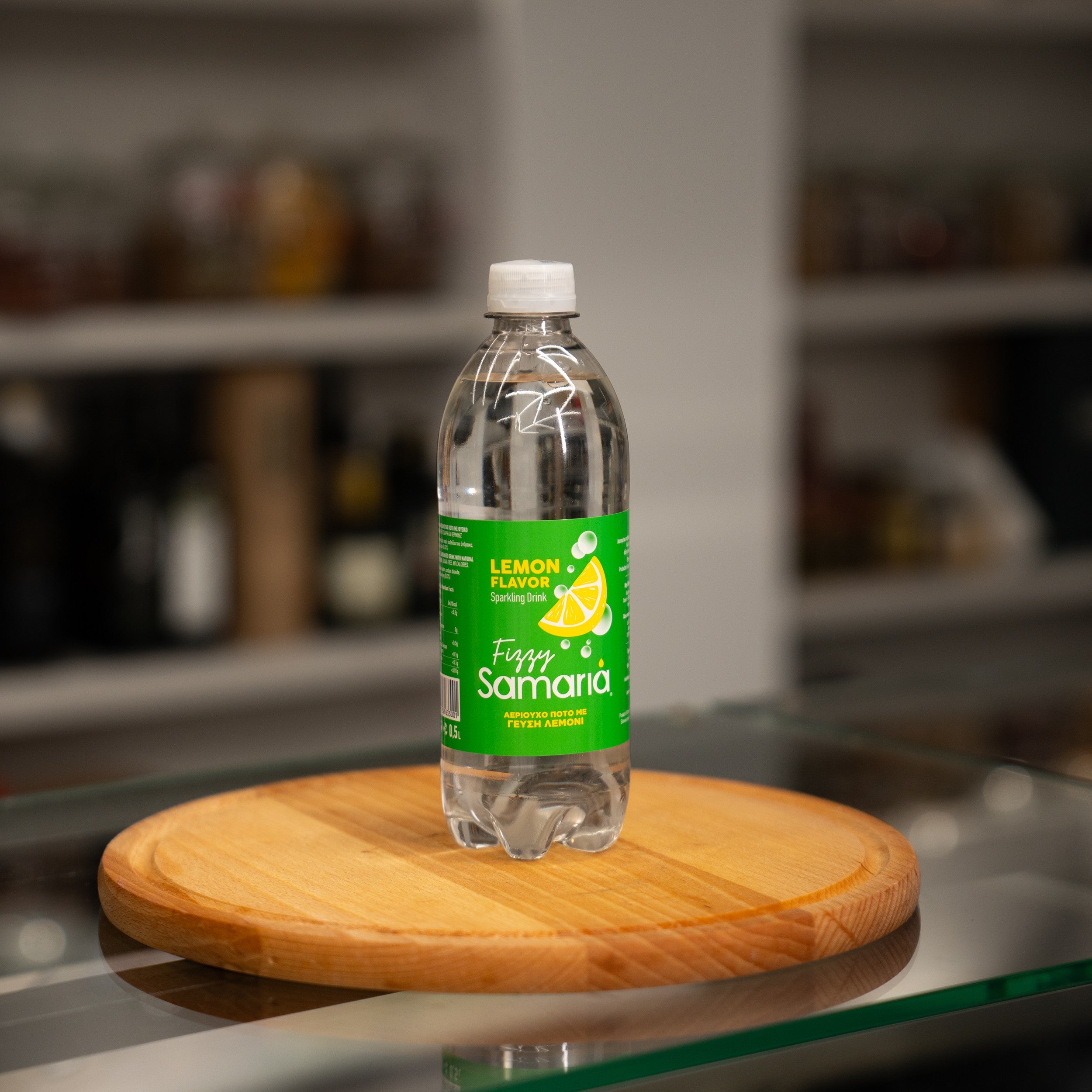 Sparkling water with lemon 0.5 L